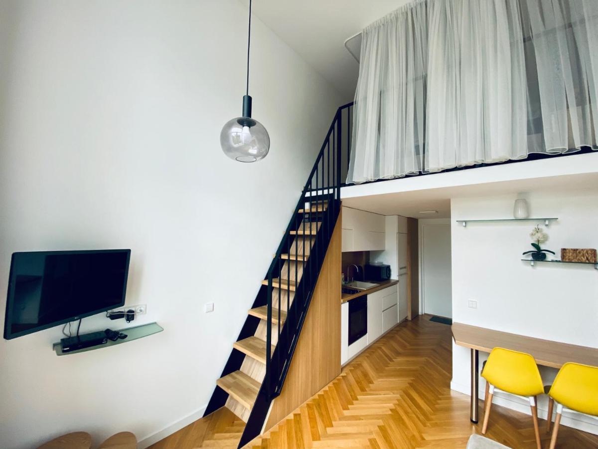 Loft In City Center-Prime Rentals Kaunas Eksteriør billede
